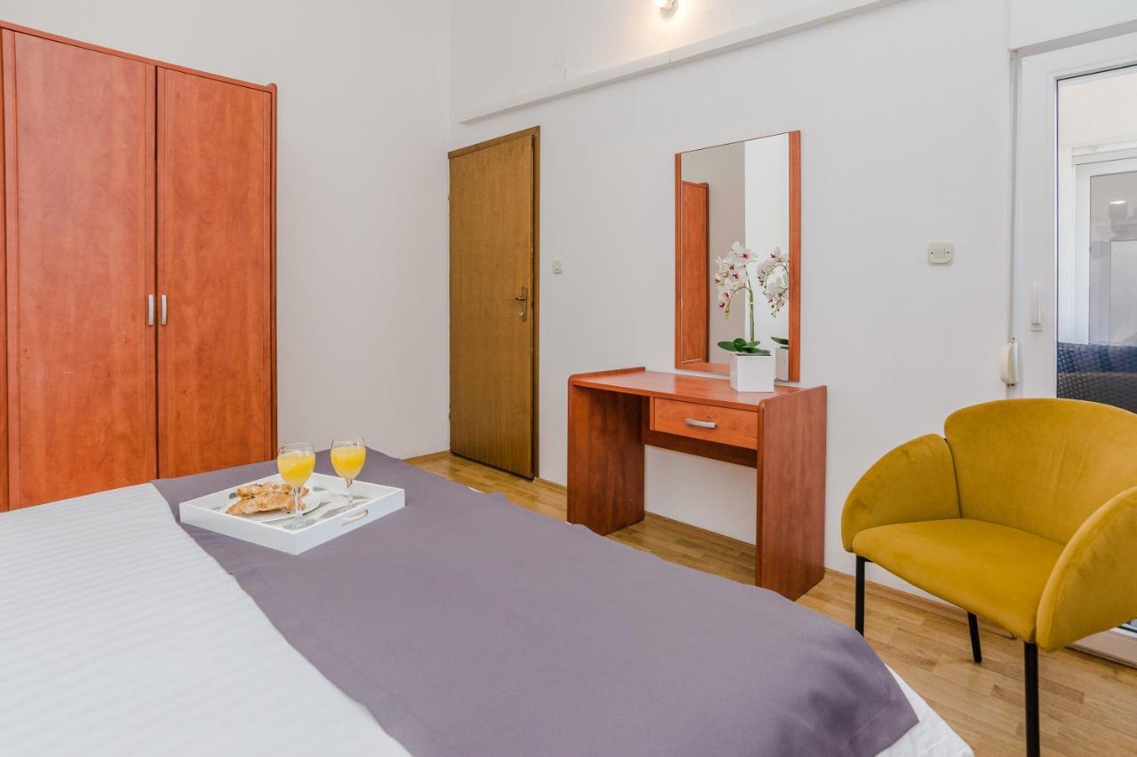 Apartments Marija Starigrad Paklenica Exterior foto